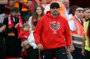 خداحافظی باشکوه کلوپ: حالا من یکی از شما هستم