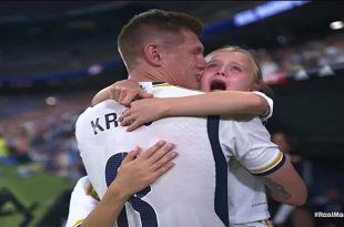 احساسات خالص: گریه عجیب در خداحافظی کروس