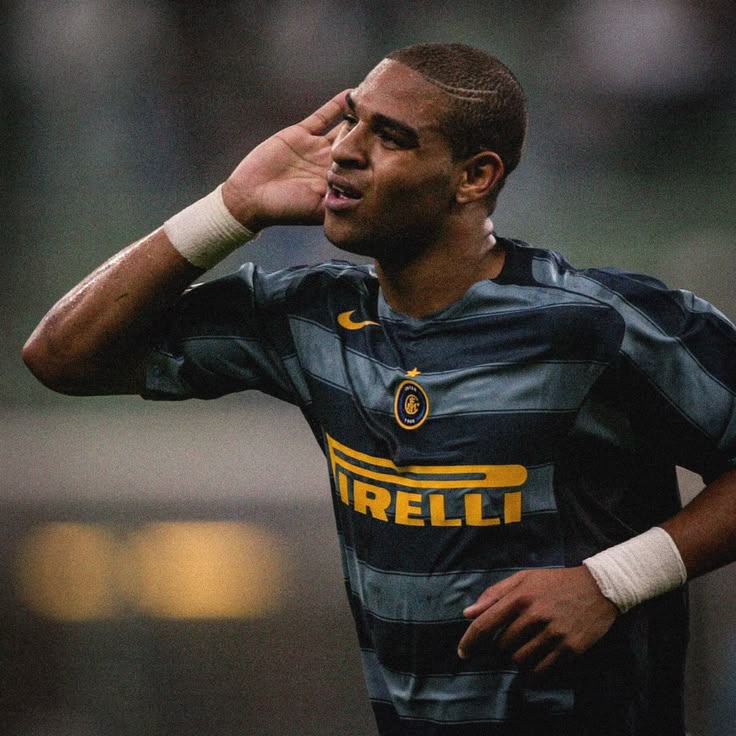 wallpaper Adriano