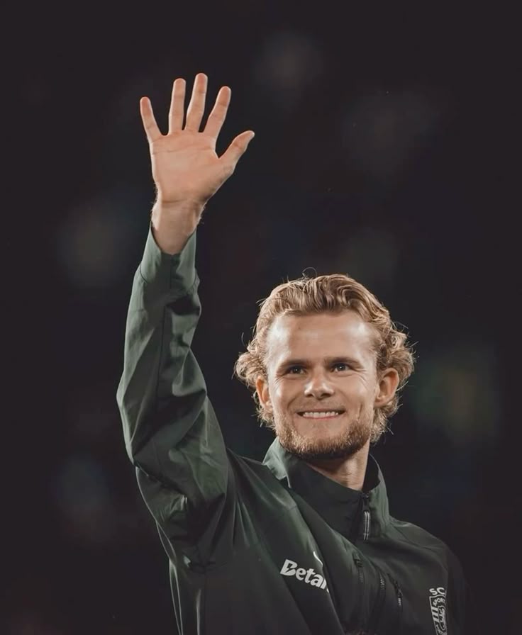 wallpaper for laptop Morten Hjulmand