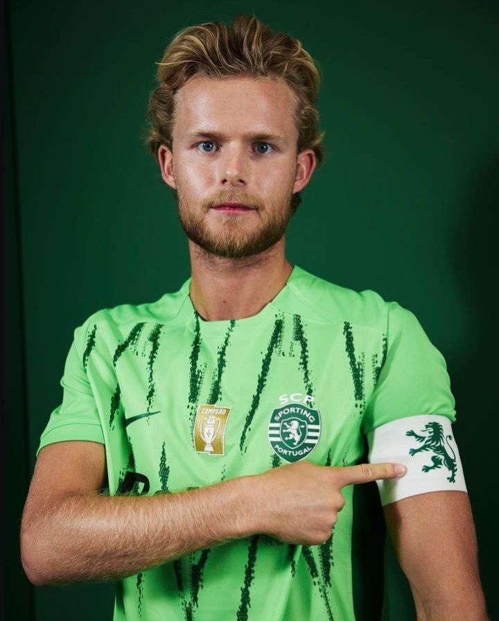 wallpaper Morten Hjulmand