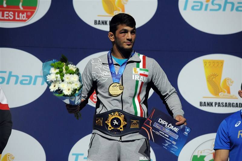  یزدانی نبرد با قهرمانان جهان