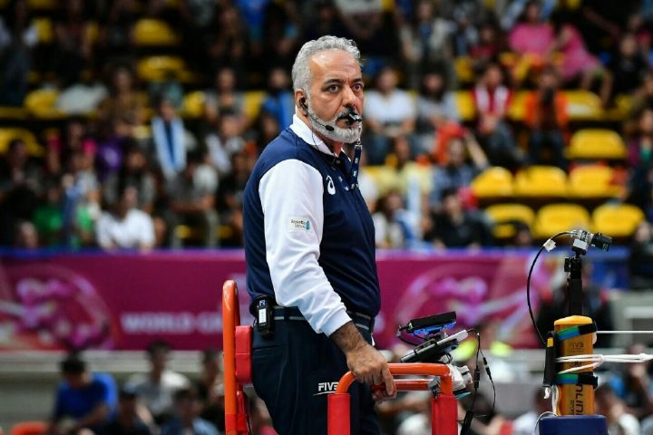فرهاد شاهمیری داور بین المللی والیبال