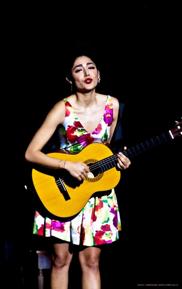 کون گلشیفته کون گلشیفته