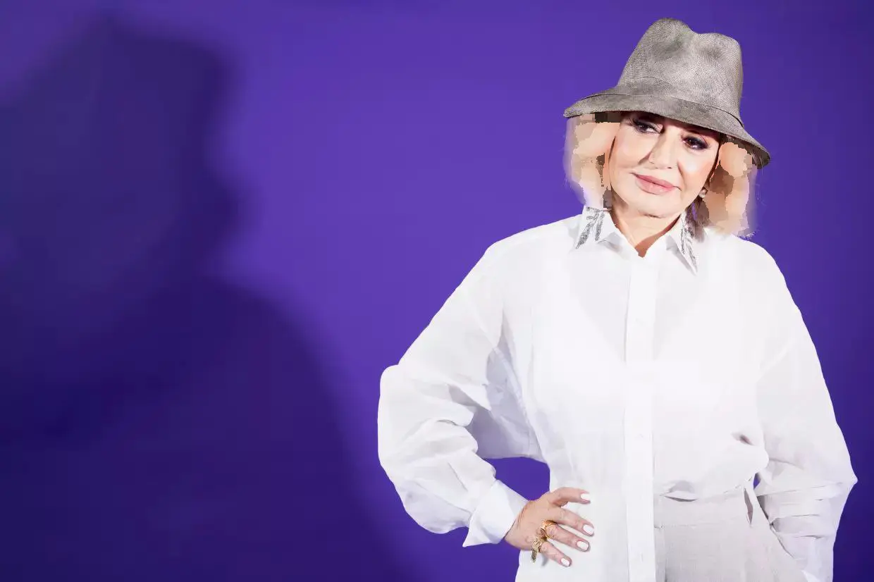 فوتوشوت جدید گوگوش 2025