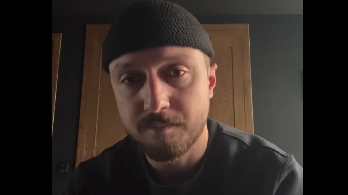 علی ضیا و حواشی برنامه ی گنگ علی ضیا و حواشی برنامه ی گنگ