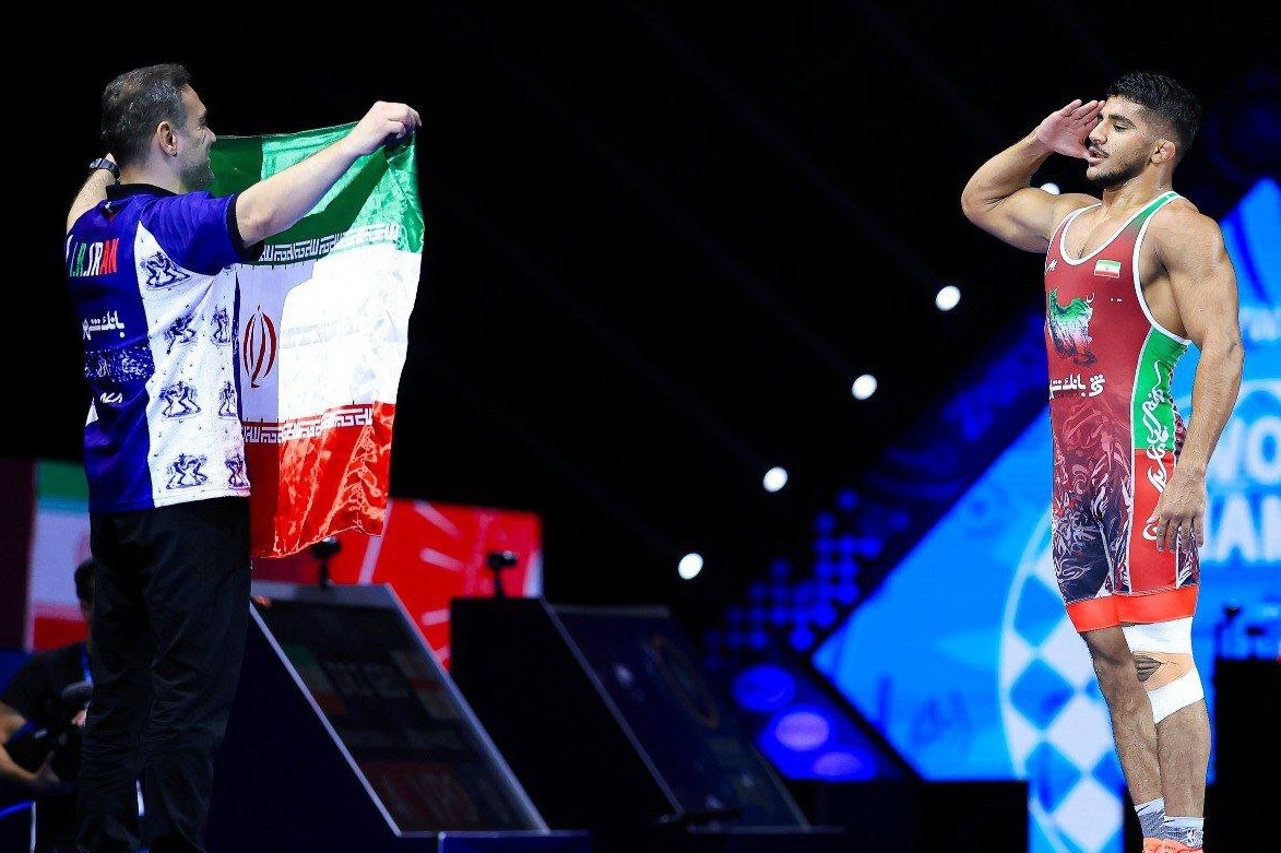 غلامرضا فرخی برترین کشتی گیر در جهان غلامرضا فرخی برترین کشتی گیر در جهان